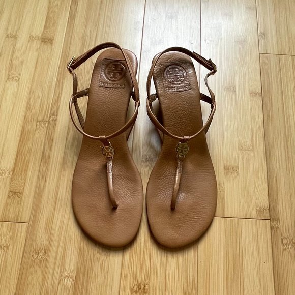 COPY - Tory Burch Emmy Demi Thong T-Strap Wedge Sandals in Royal Tan Leather Si… - Picture 3 of 7